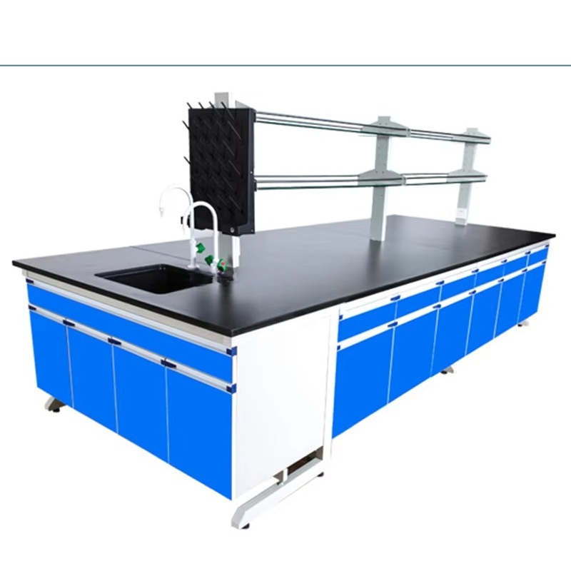 Meble laboratoryjne: wyspa lab – Medical Laboratory recenzja i cena